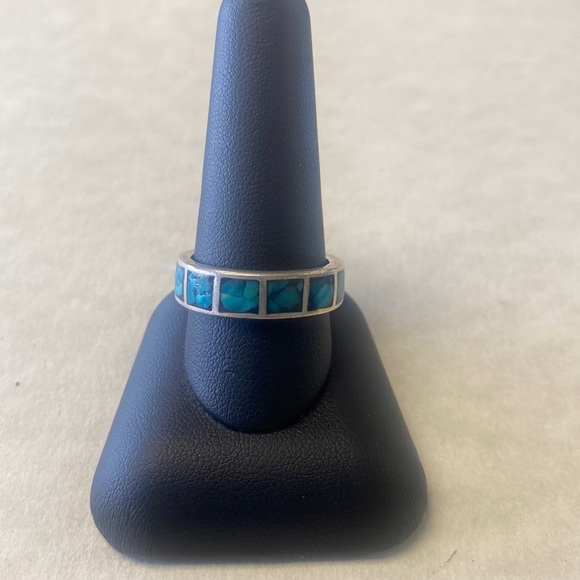 Men’s sterling silver turquoise inlayed eternity band / ring size 10.5